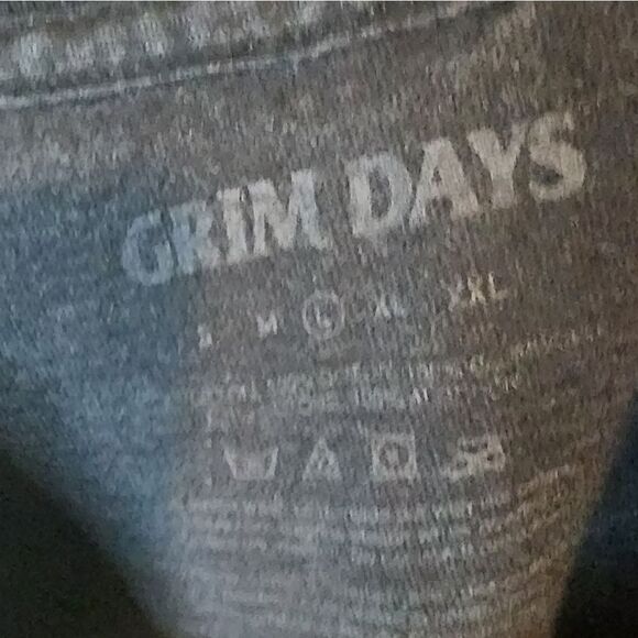 Men's Grim Days "Trip of a Lifetime" shirt, size Large - Picture 3 of 5